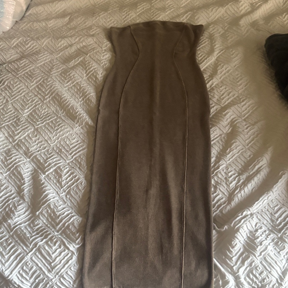 Elegant Brown Strapless Dress